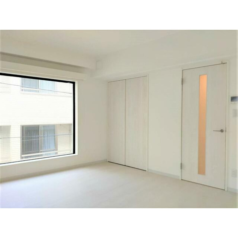 Ｎｏ．８ゼルコバマンションの居間・リビング