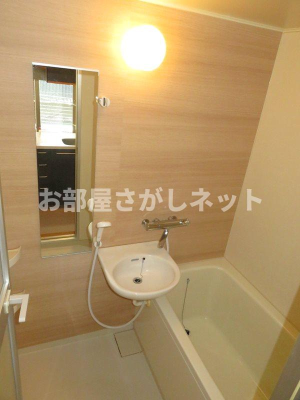 華姿ビル【おとり物件なし】の浴室