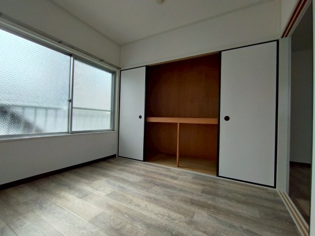 北園マンションの寝室