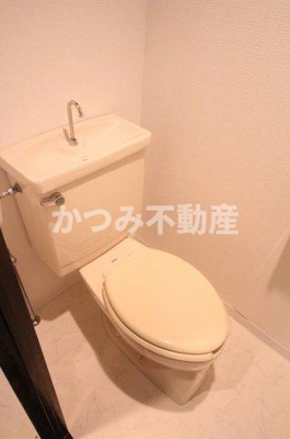 【トイレ】 | キャラット内田