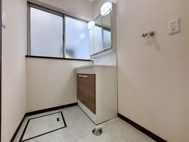 福井市江守中  リフォーム戸建　駐車２台