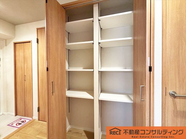 サンハイツ灘の収納
