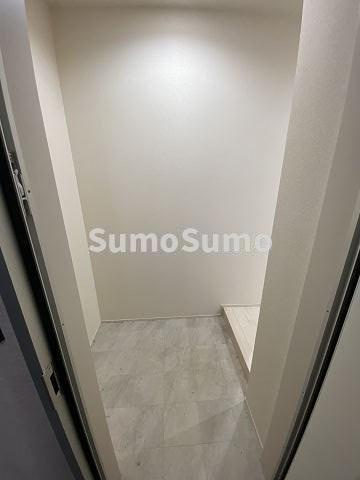 フジパレス塚口本町Ⅰ番館の玄関