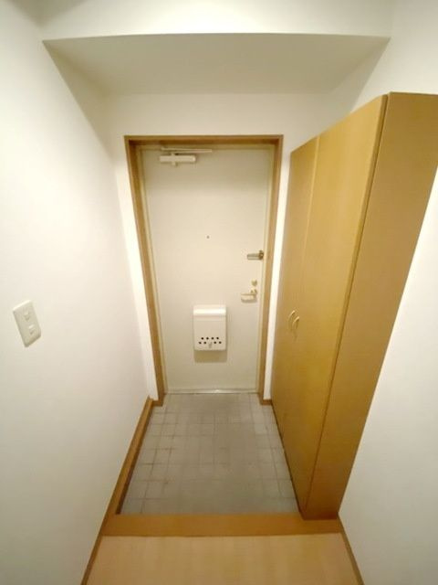 ガーデンヒルズヒラヤマの玄関