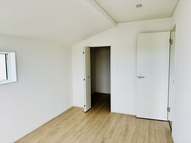 八王子市　中野上町　新築一戸建て　３７期の収納|～ウォークインクローゼットでお荷物がスッキリ収まります～