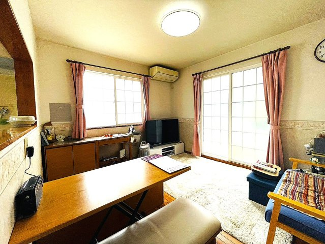 半田市住吉町1丁目の居間・リビング