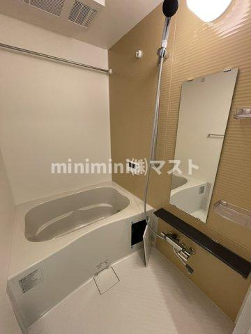 メルディア大阪EASTワールドアイの浴室