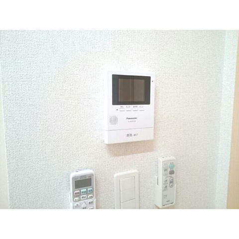 メゾンドオピュールのセキュリティ|　※他号室の参考写真です。