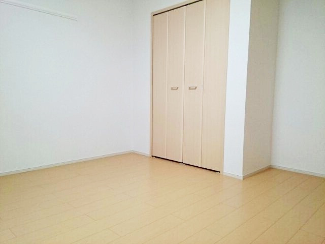 メゾンドオピュールの居間・リビング|　※他号室の参考写真です。