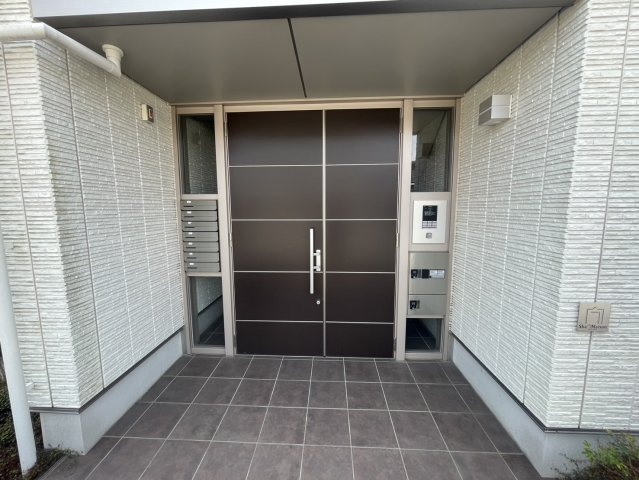 ガーデンヒルズのエントランス
