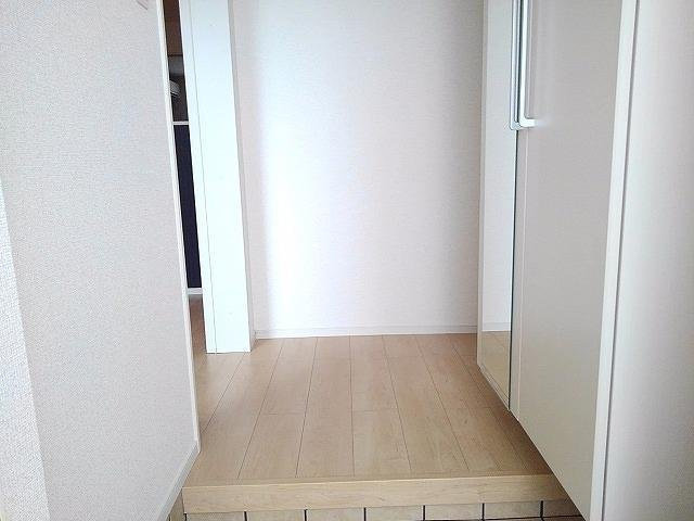 【玄関】