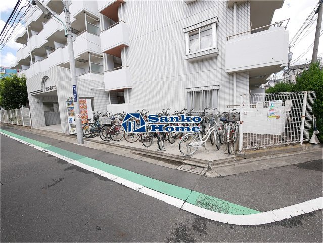 トップ金町の外観