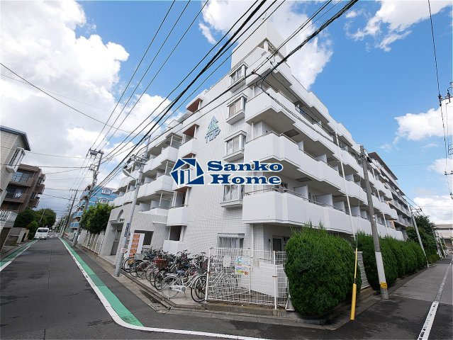 トップ金町の外観