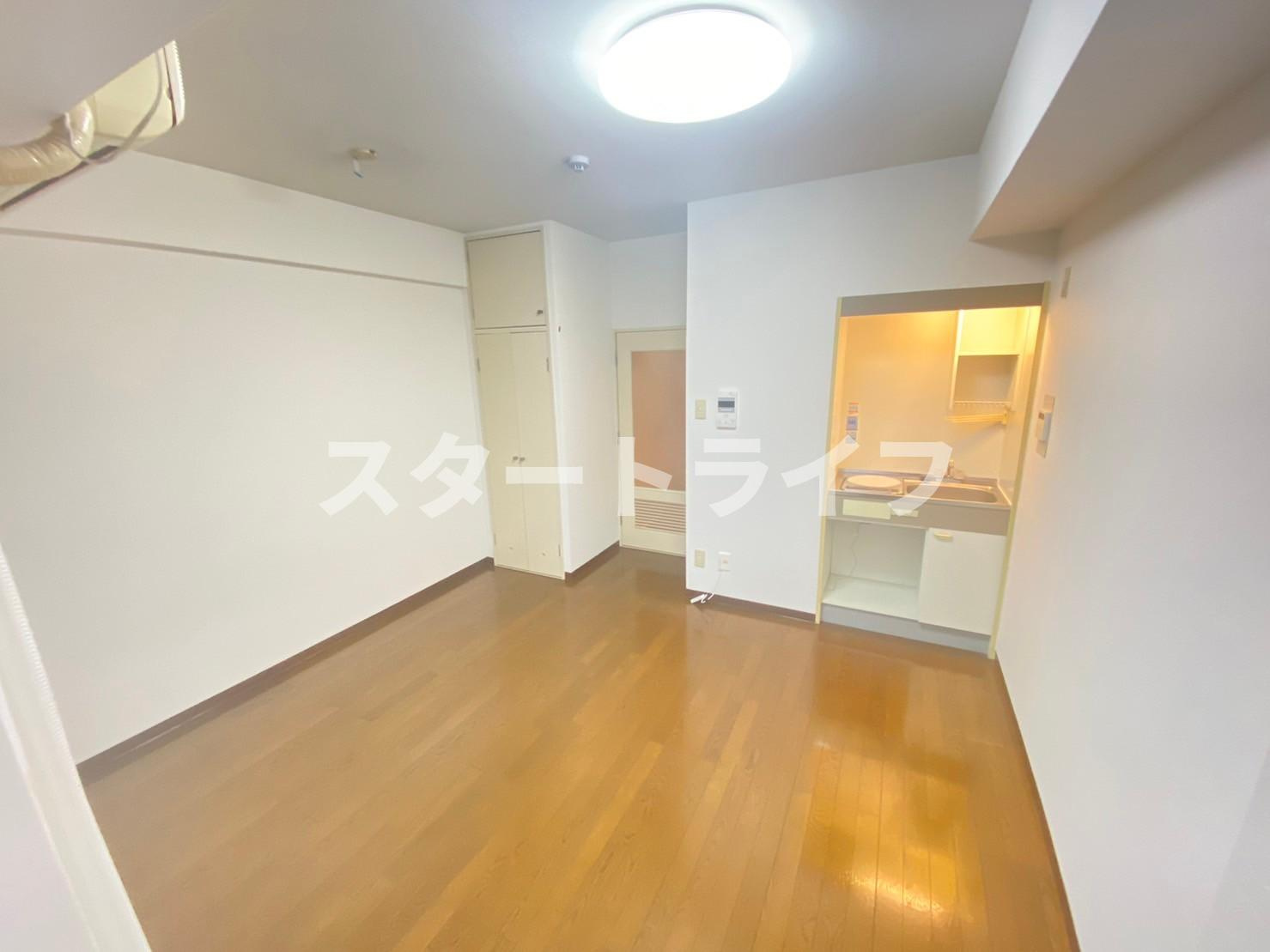 大阪市淀川区西三国１丁目の賃貸マンションの寝室