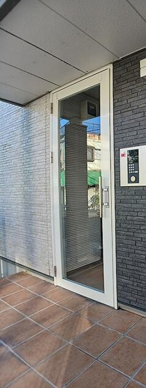 【エントランス】
