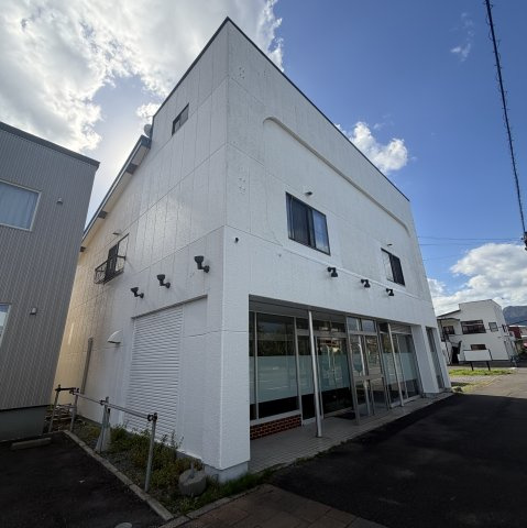登別市富士町4丁目6-2居宅付き店舗戸建の外観