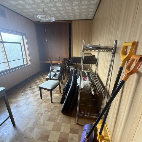 登別市富士町4丁目6-2居宅付き店舗戸建のロビー