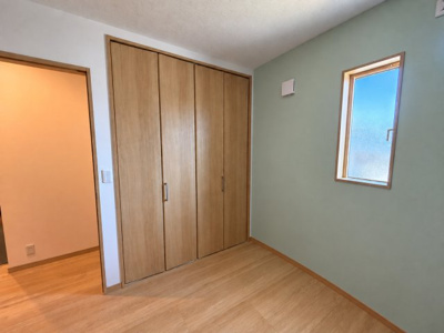 【洋室】 | 蓑原町 2,750万円