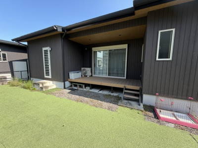 【庭】 | 蓑原町 2,750万円 | 樹脂デッキ