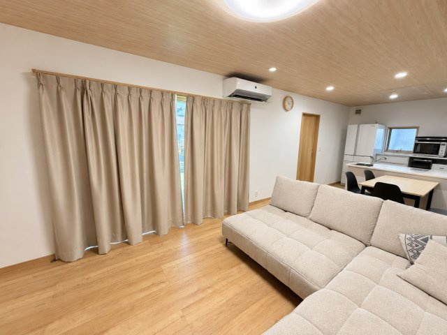 【居間・リビング】 | 蓑原町 2,750万円