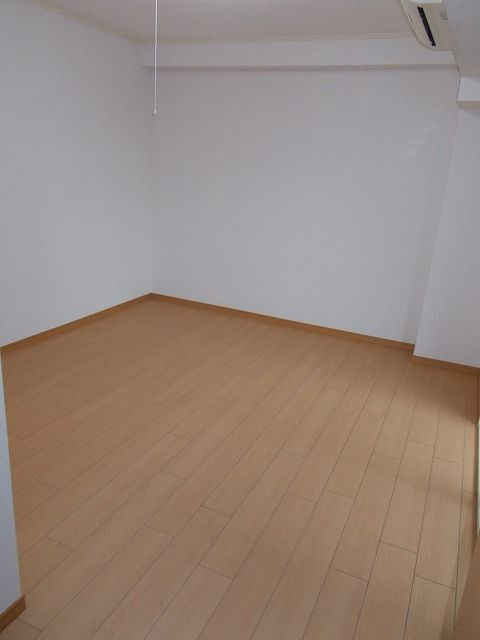 アルモニ～Ｔ＆Ｍの寝室