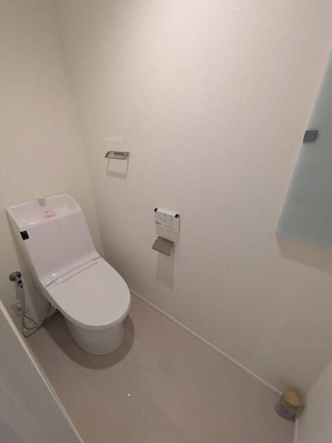 ディアスタコート千歳船橋のトイレ