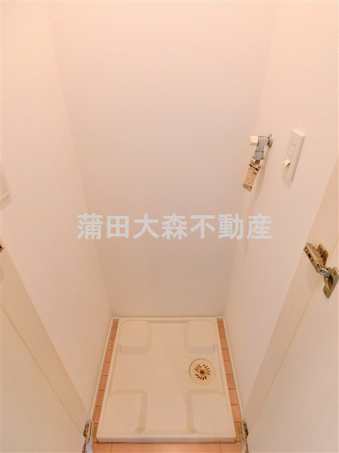 イプセ多摩川緑地の設備|室内洗濯機置き場