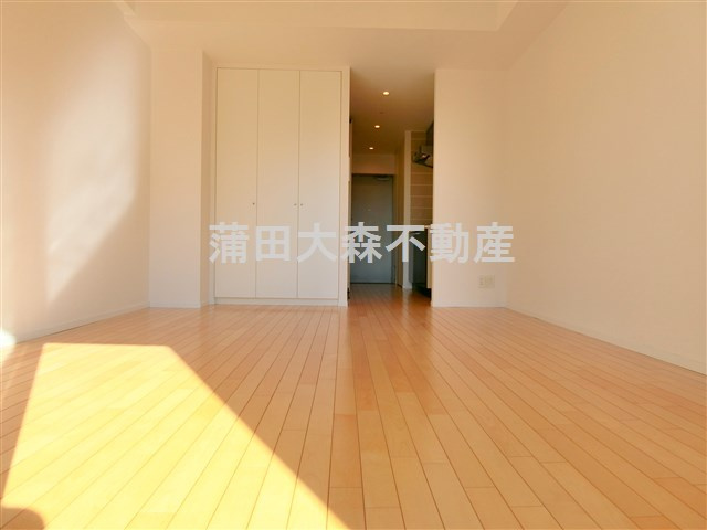 イプセ多摩川緑地の居間・リビング