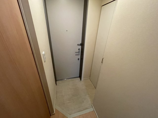 ブルーリーフⅡの玄関