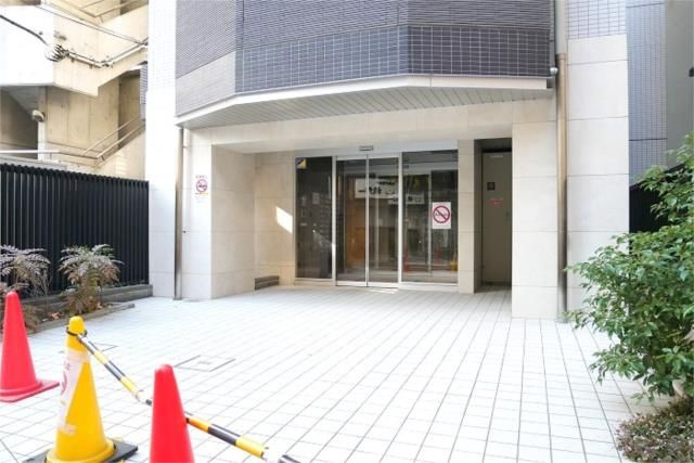 GENOVIA浅草駅前skygardenのエントランス