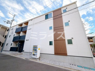 H and P岸辺の画像