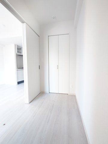 リヴシティ住吉の洋室