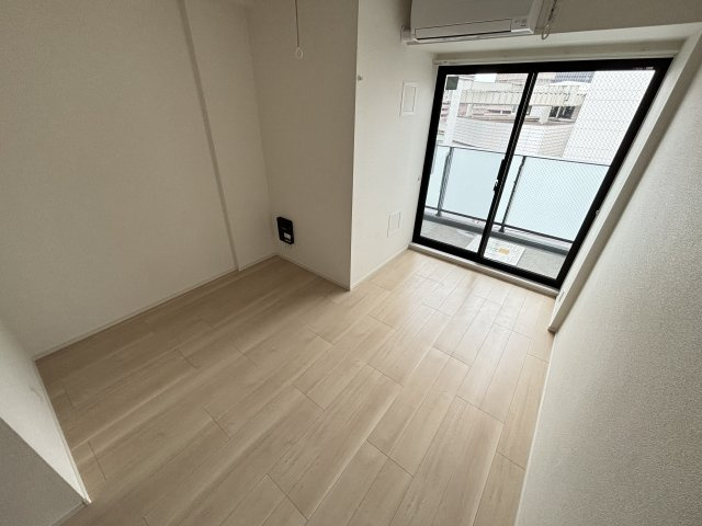 【寝室】 | ジョリ シャルマン
