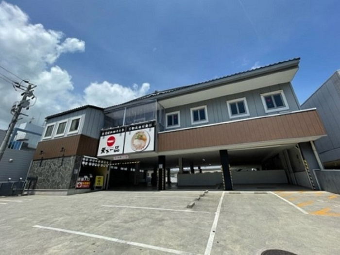 ラディッシュハウスの駐車場|天下一品楽々園店 ６２２ｍ