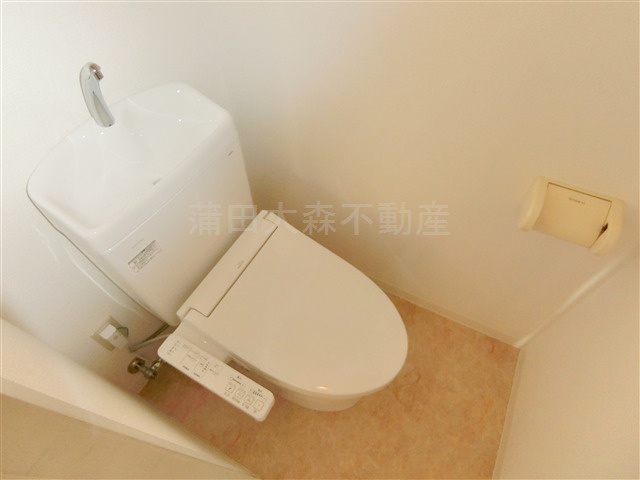 エンゼルハイム大森本町のトイレ|温水洗浄便座付きのトイレ　2024年8月交換済