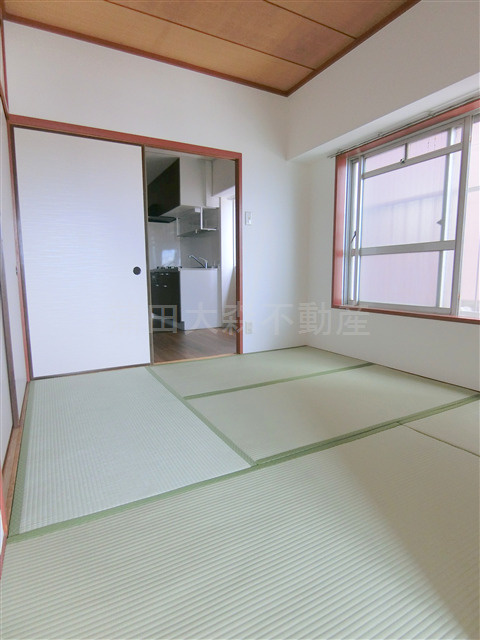 エンゼルハイム大森本町の和室