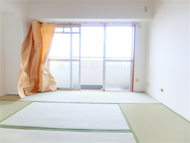 エンゼルハイム大森本町の和室