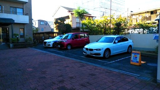 パレッヂ新小岩の駐車場