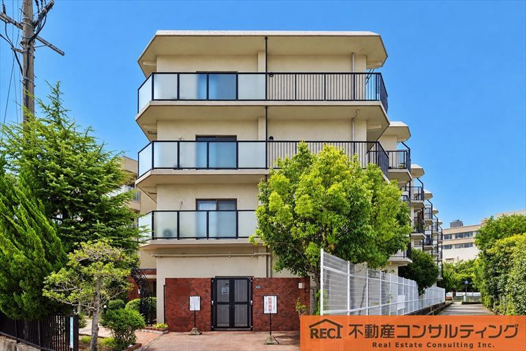 西宮門戸パークハイツの外観