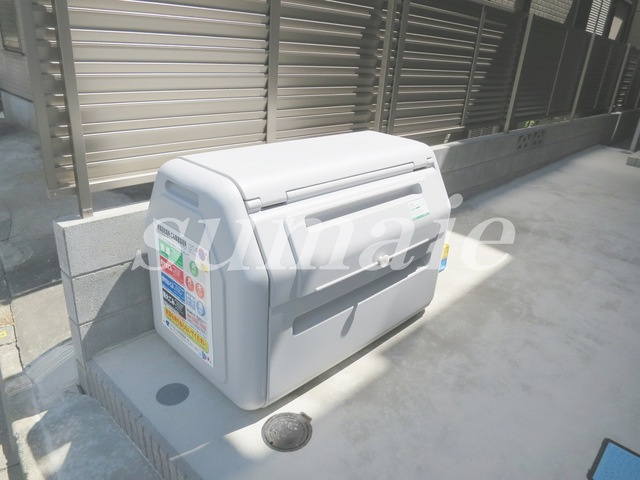 シャンテ篠崎のその他共用部分|敷地内ゴミ置き場です。