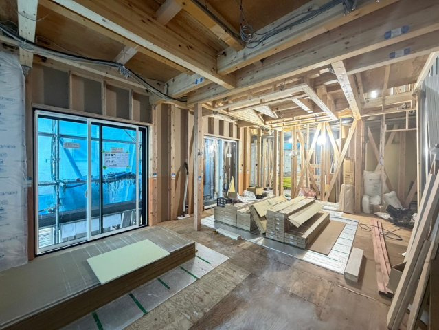 練馬区中村2丁目　新築戸建の前面道路含む現地写真|現地写真

現地ご見学希望・資料請求などお気軽にお問い合わせ下さい！
03-5990-5201
