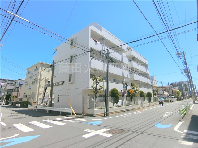 グローリア初穂池上の外観
