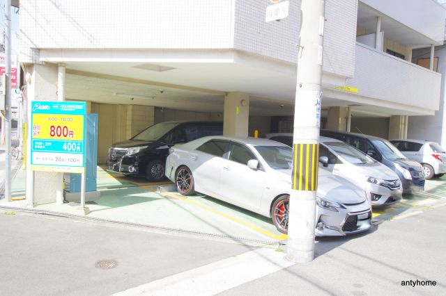 リバー21　仲介手数料無料の駐車場