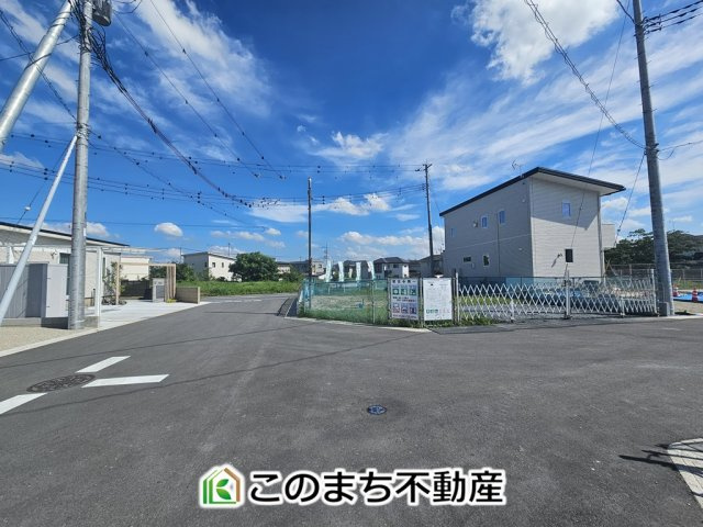 ワイウッドコートさくら市大中第1期の外観|建築中現地写真（同社施工の完成物件・モデルハウスがご見学できます）
