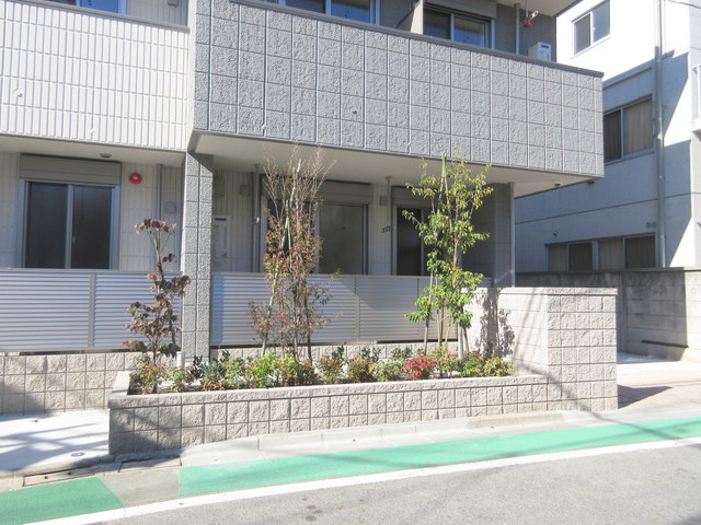 ポールＮのその他|★植栽★