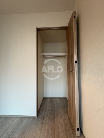 LOFTRIA大正の収納|LOFTRIA大正　クローゼット