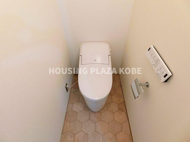 W＆R　APARTMENT　01のトイレ
