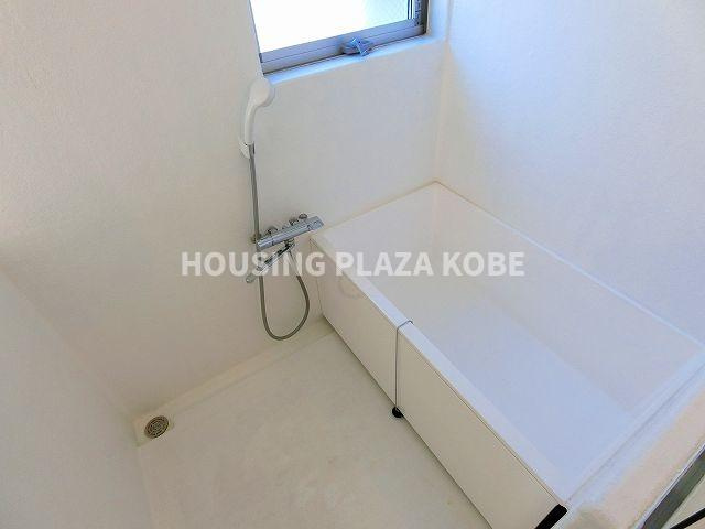 W＆R　APARTMENT　01の浴室