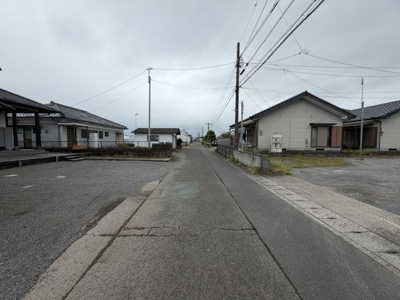 【前面道路含む現地写真】 | 蓑原町　2,100万円
