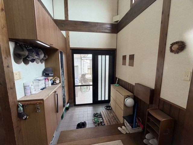 【玄関】 | 蓑原町　2,100万円